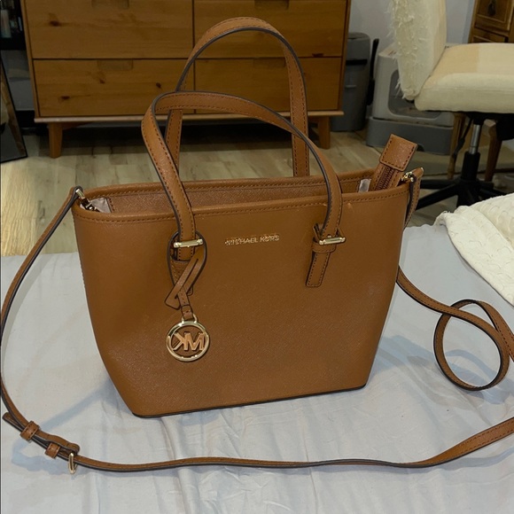 Michael Kors Tan Crossbody Bag - Picture 1 of 4